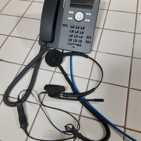 Avaya J179 Professional Office Corded IP Phone With Headset - Picture 9 of 12